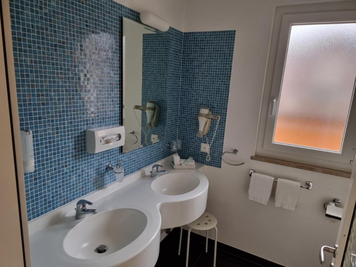 Hotel Garni Golf Ascona Room photo